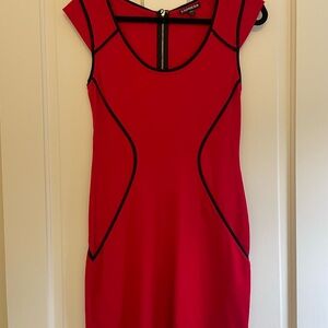 Express Red Cap-Sleeve Bodycon Dress with Black Piping